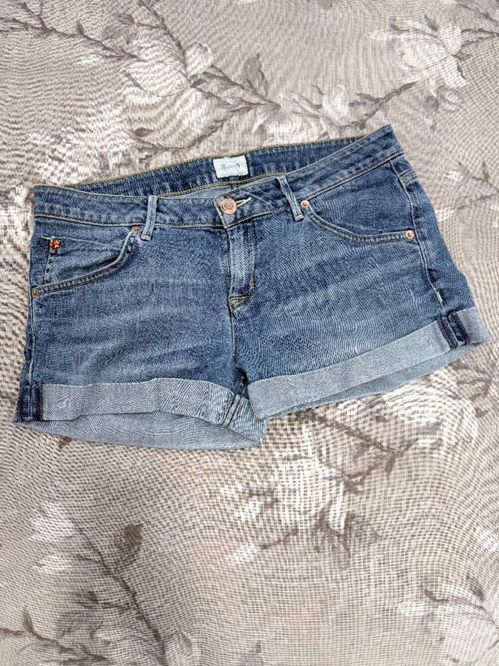 Hudson Hampton Cuffed Denim Shorts 29 Hack Tencel Stretch Y2K Low Rise